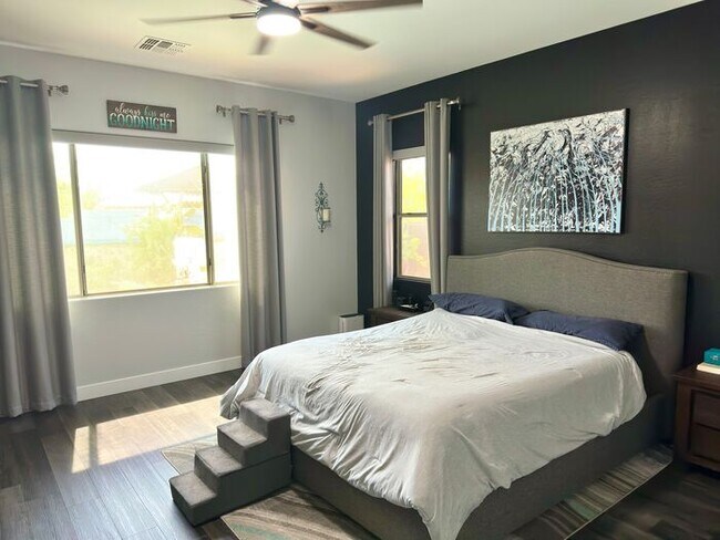 Building Photo - Estrella Mountain Ranch with Resort-style ...