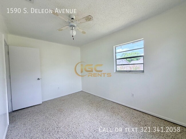 Building Photo - 1590 S Deleon Ave