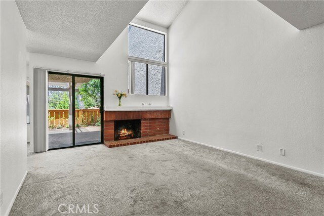 Building Photo - 6516 E Camino Vista