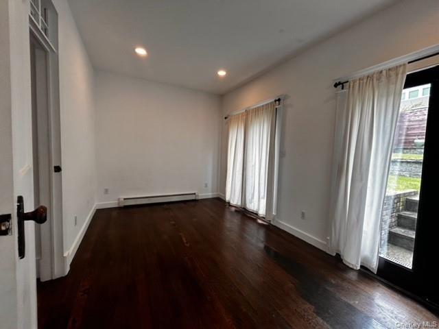 Building Photo - 530 Piermont Ave
