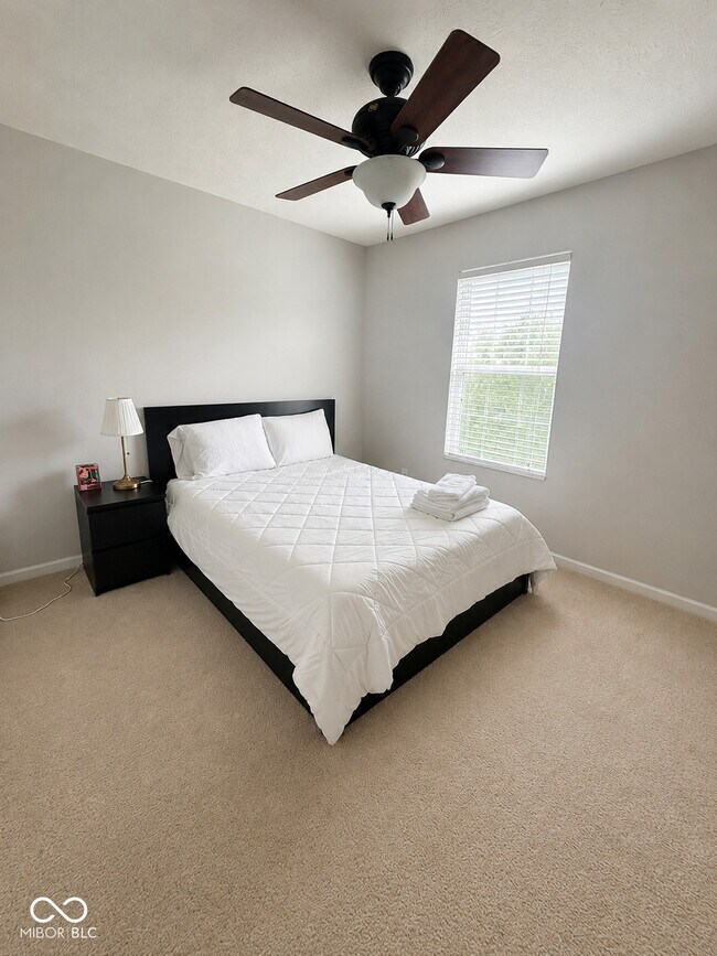 Building Photo - 10905 Lemongrass Dr