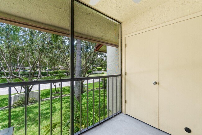Building Photo - 22148 Palms Way