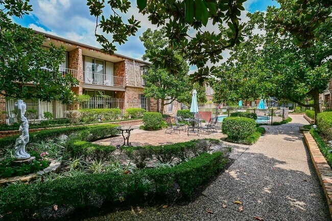 Building Photo - 5353 Institute Ln