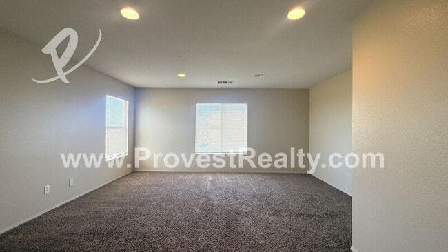 Building Photo - 9495 Apricot Ct