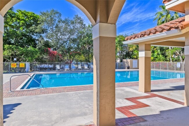 Building Photo - 1367 Seagrape Cir