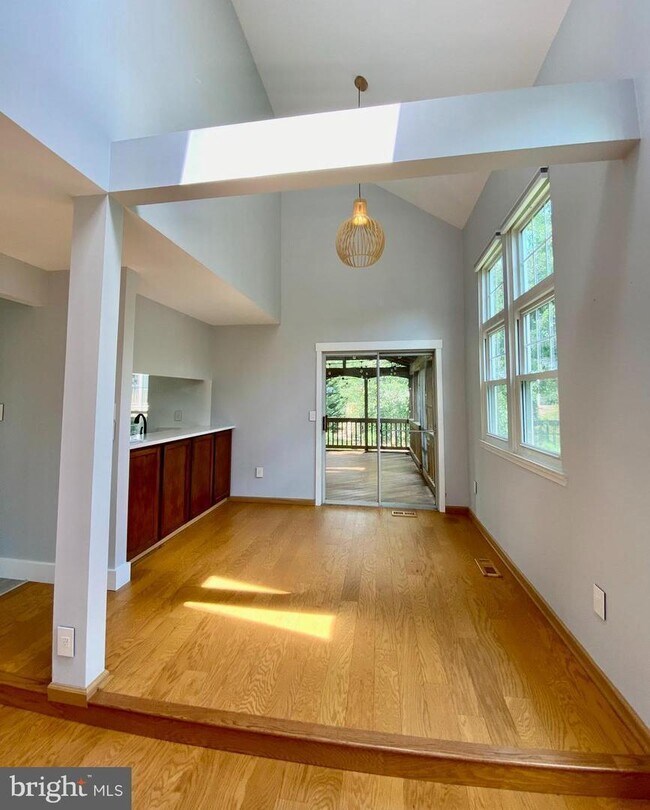 Building Photo - Discover Your Dream Home in Countryside’s Serene Cul-de-Sac