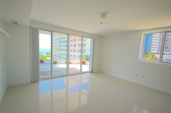Building Photo - 6362 Collins Ave