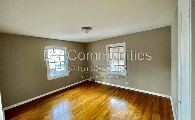 Building Photo - 3638 Lindholm Rd