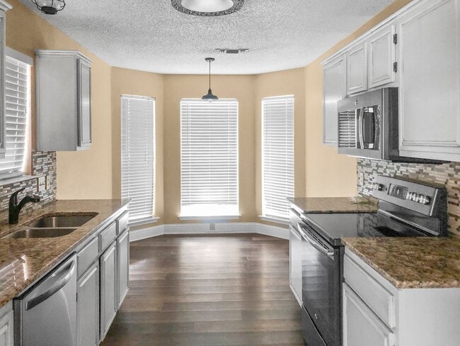Building Photo - 3 Bed 2 Bath Home in Arlington TX