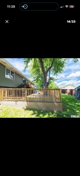 Building Photo - 7112 N Rockvale Dr