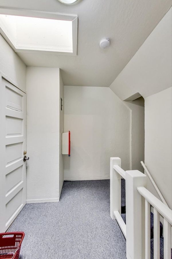 Building Photo - 159 Emerson St