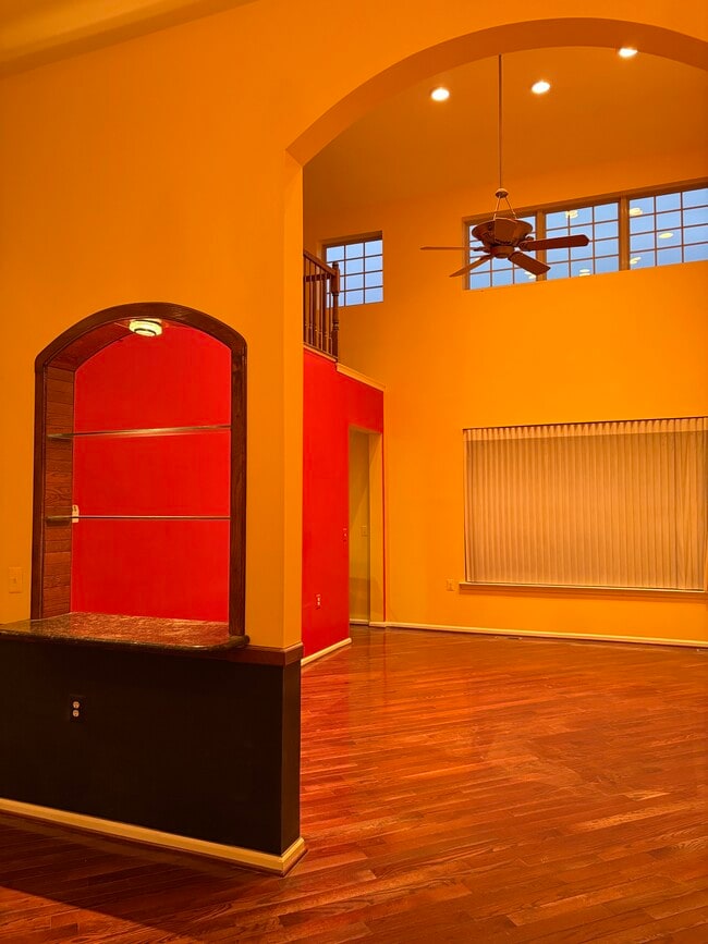 Building Photo - 950 Nathaniel Trail