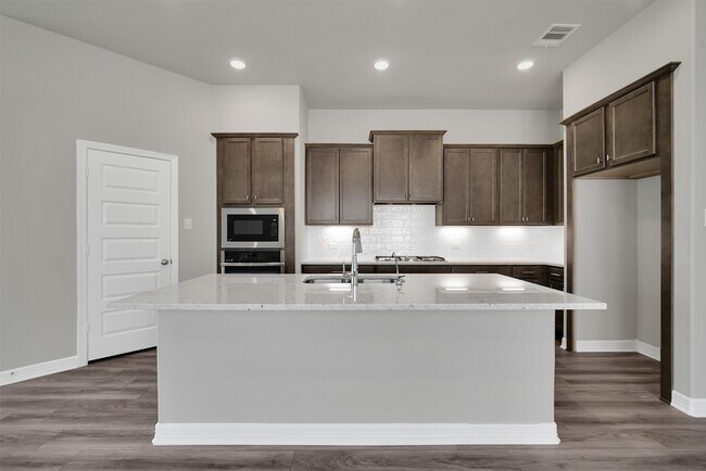 Building Photo - 529 Cedar Harbor Ct