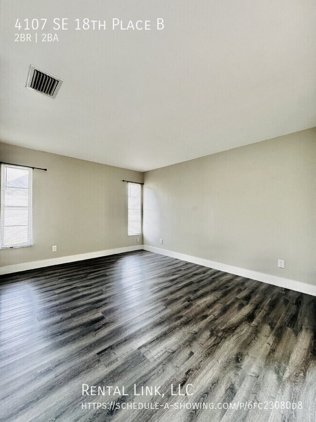 Building Photo - 4107 SE 18th Pl