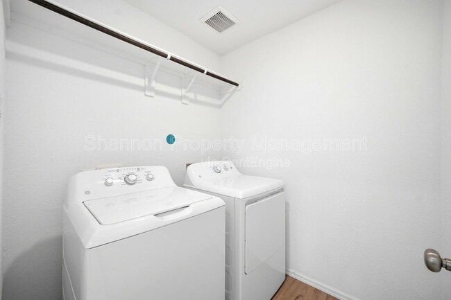 Building Photo - 3002 Delancey Bend Wy
