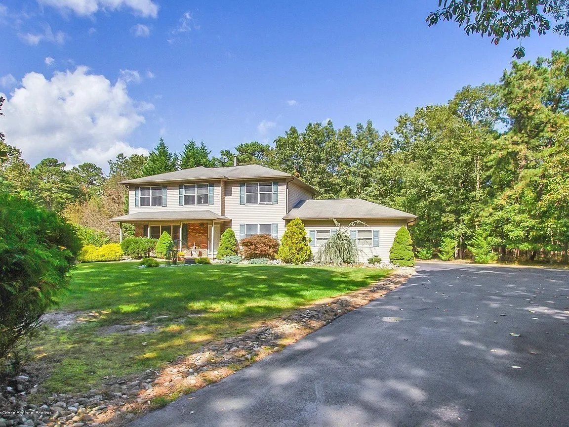 Building Photo - 70 Bowman Rd