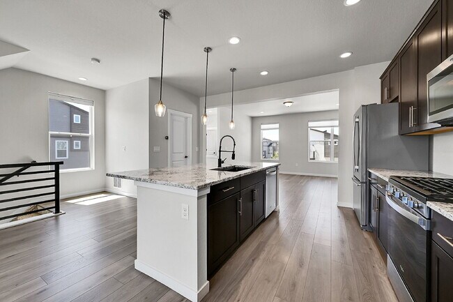 Building Photo - $2,650 - 4 bed, 3.5 bath updated home in C...