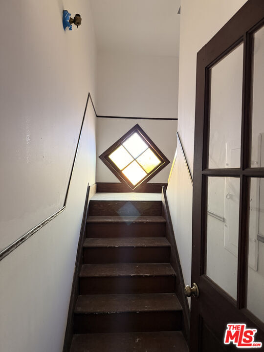 Building Photo - 275 Belmont Ave