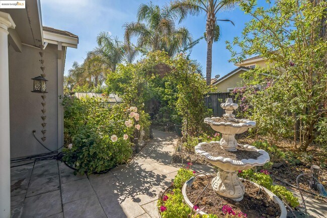 Building Photo - 6343 Crystal Springs Cir