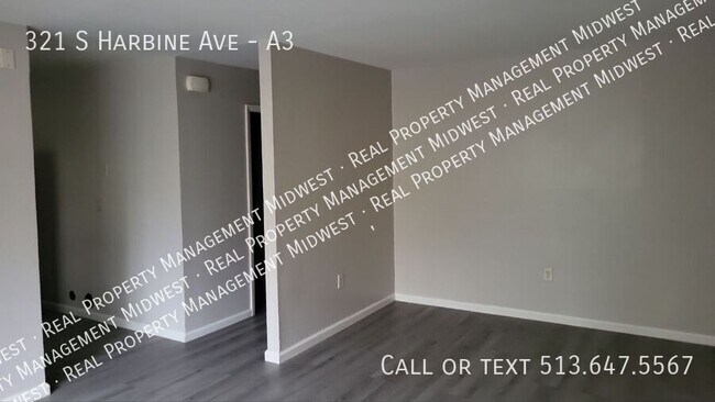Building Photo - 321 S Harbine Ave