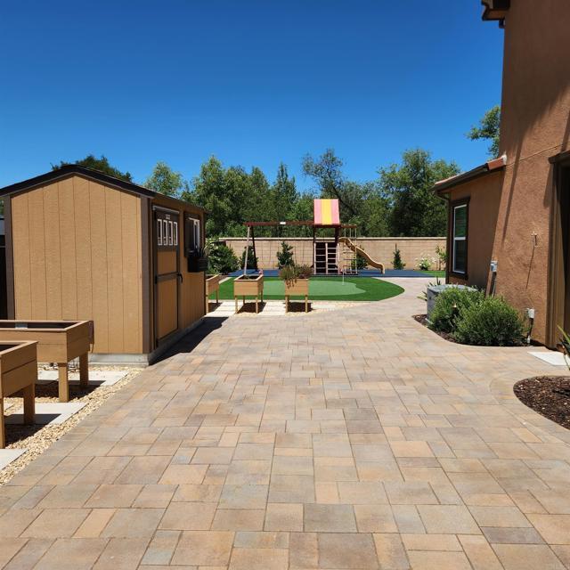 Building Photo - 2545 Blackbird Glen