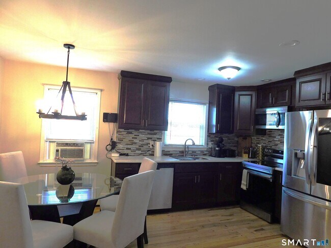 Building Photo - 26 Dayton Rd