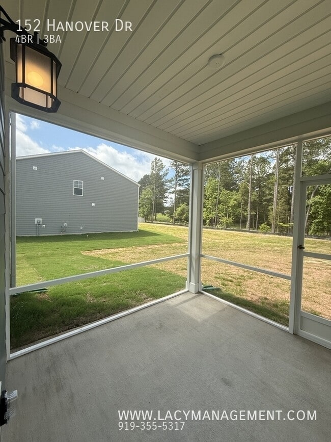 Building Photo - 152 Hanover Dr