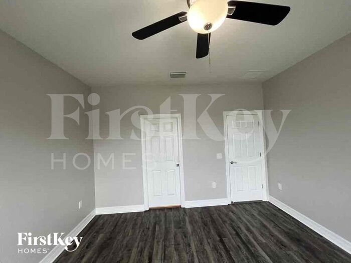 Building Photo - 2535 Marton Oak Blvd