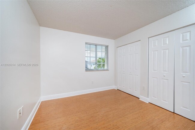 Building Photo - 13753 SW 160th Terrace