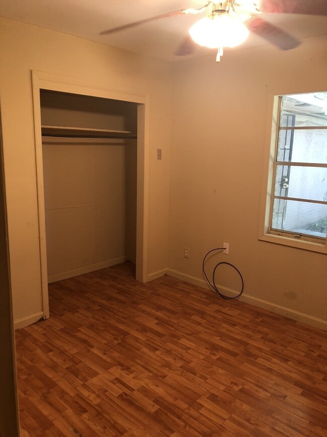 Building Photo - 802 Navaho Trail