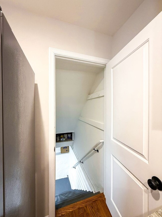 Building Photo - Stunning 3-Bedroom Twin Home in the Heart of Phoenixville! Available NOW!
