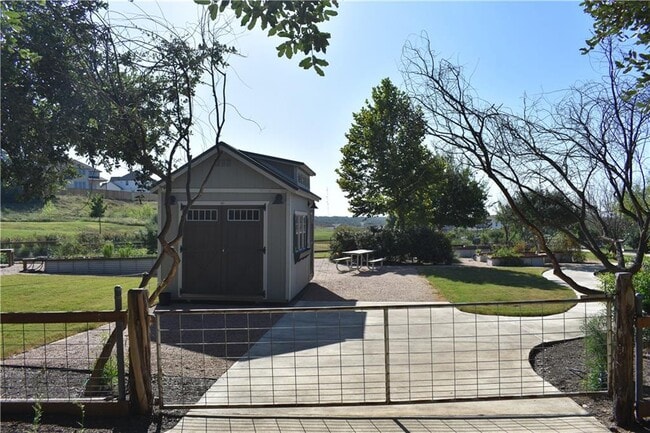 Building Photo - 245 Crystal Brook Dr