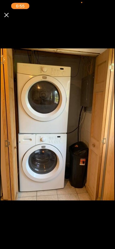 Building Photo - 1004 Belmont St