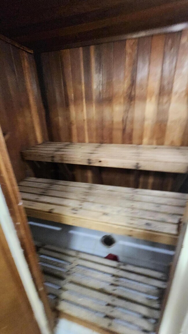 Building Photo - 2121 N Ocean Blvd