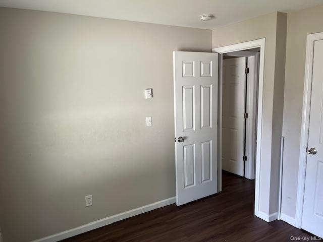 Building Photo - 142 Patchogue Ave