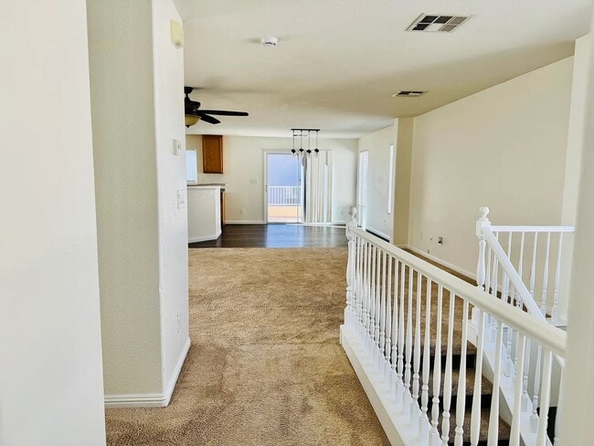 Building Photo - Great Floor Plan!!!