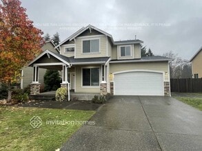 Building Photo - 109 Ames St NE