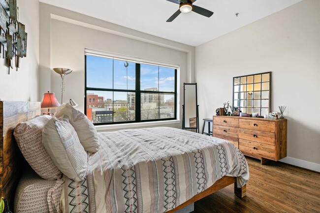 Building Photo - 1111 W St NW