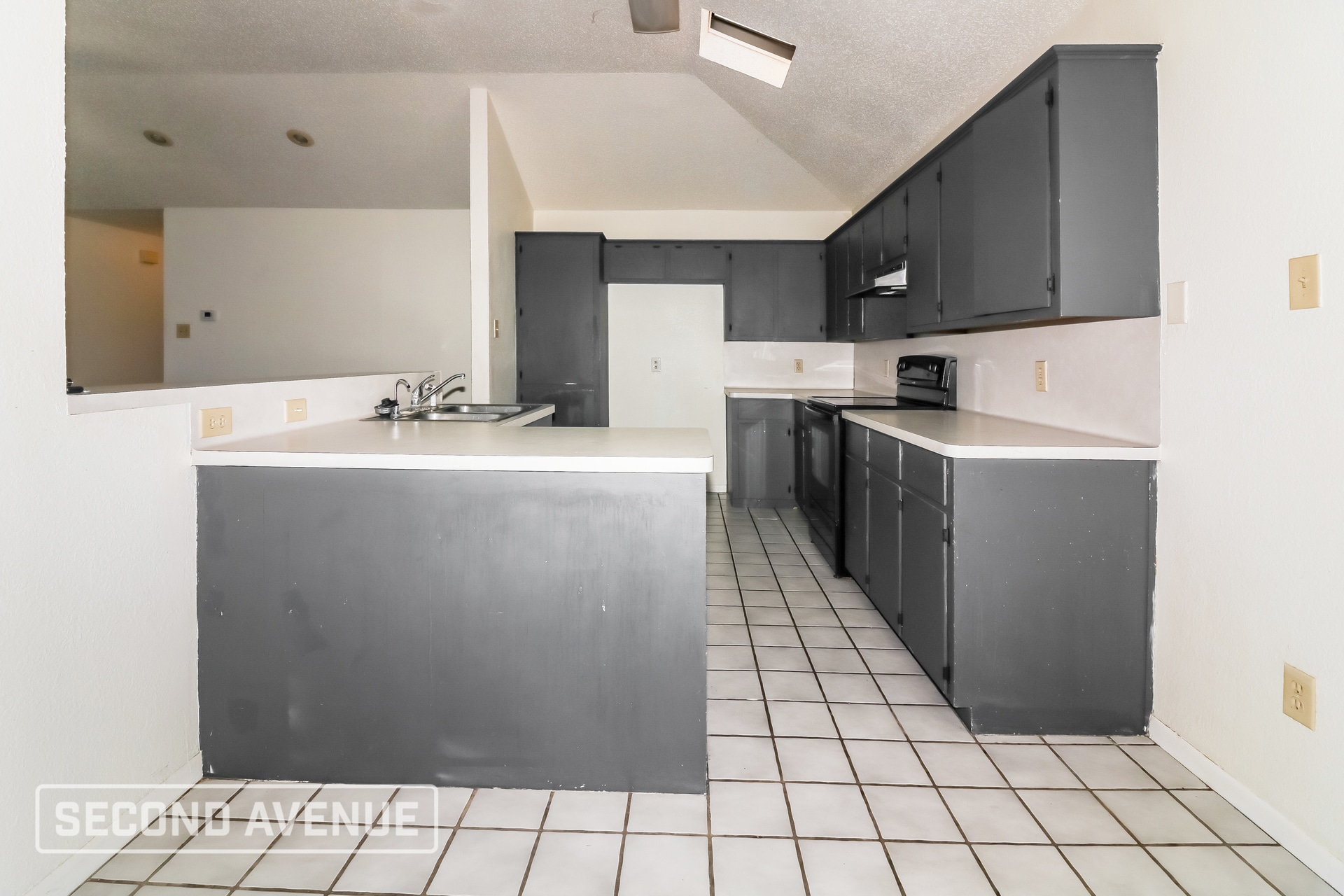 Building Photo - 7818 Impala Dr