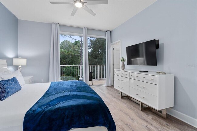 Building Photo - 1601 Tranquil Ave