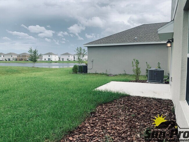 Building Photo - 1102 Belle Isle Ln