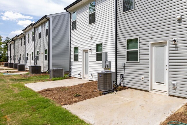 Building Photo - 14216 Whistling Teal Dr