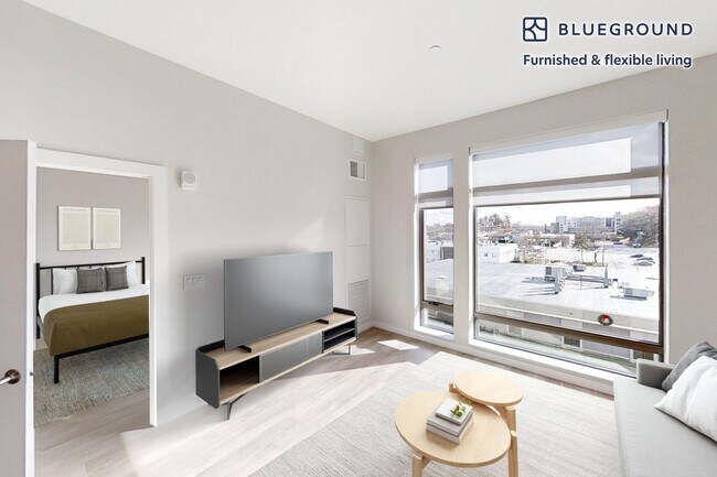 Building Photo - 20 Fourth Avenue-SI ID3577A