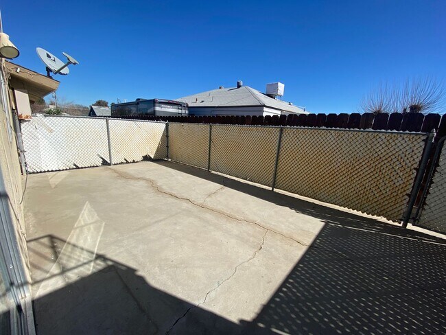 Building Photo - 712 4th Street -- West Valley Real Estate