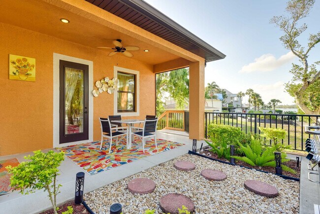 Building Photo - 830 Laguna Drive-SI ID1620665P