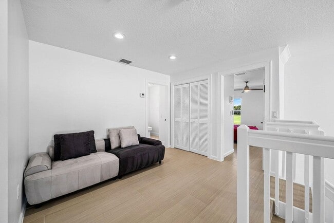 Building Photo - 5855 NW 42nd Way