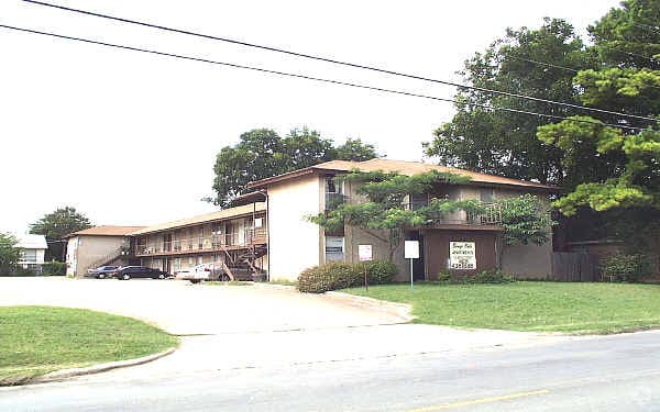 Primary Photo - Benge Oaks Apartments