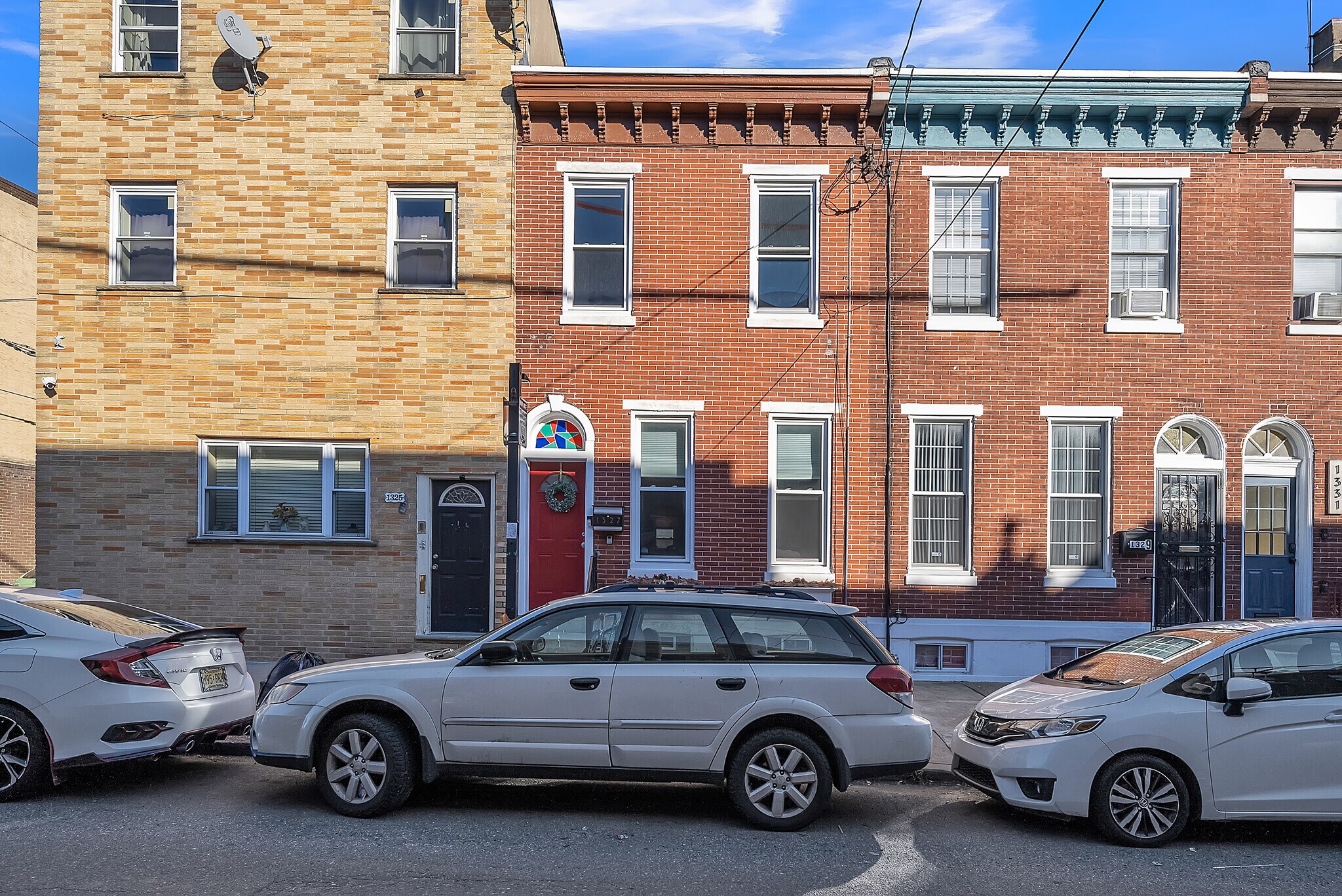 Building Photo - 1327 S 9th St
