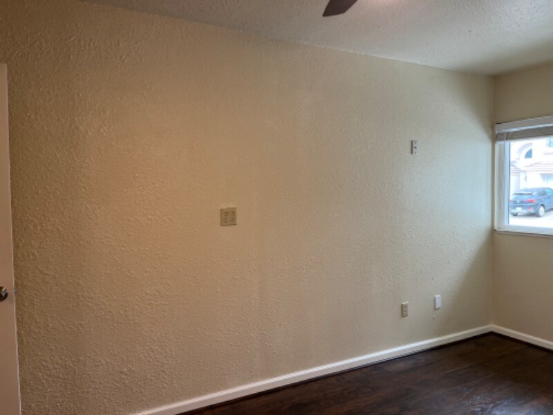 Building Photo - 5212 Efthemia Way