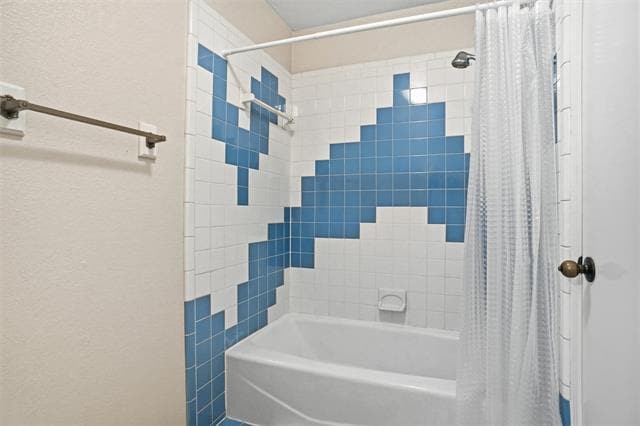 Building Photo - 2318 Lindblad Ct